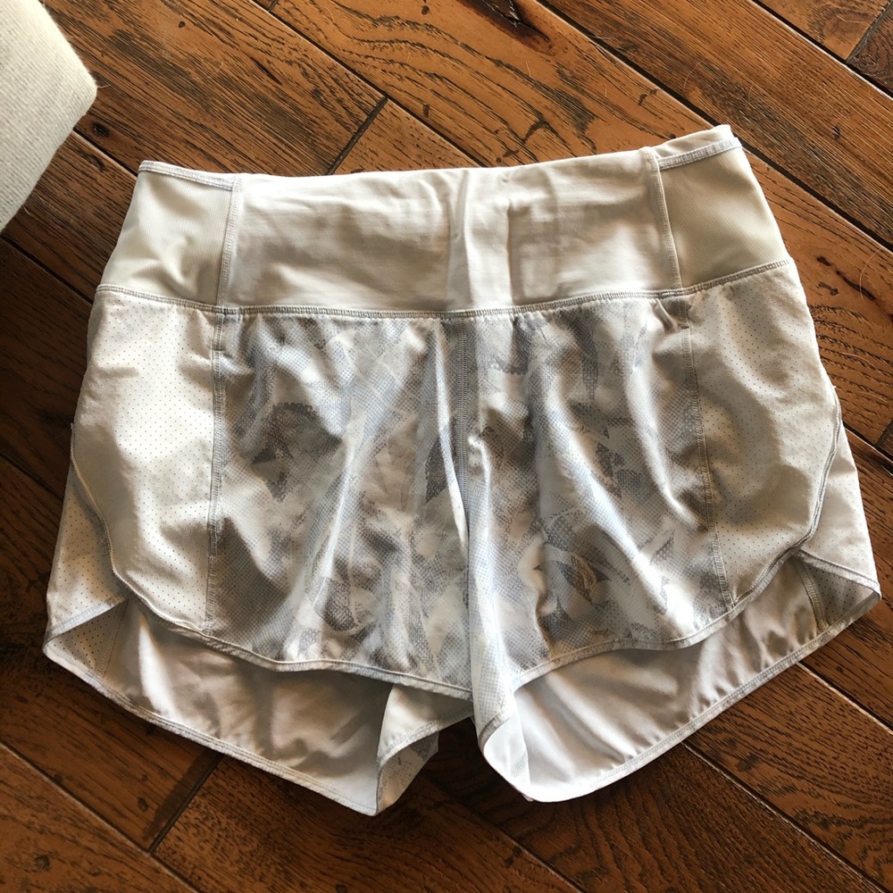 NWOT Lululemon Run Times Short